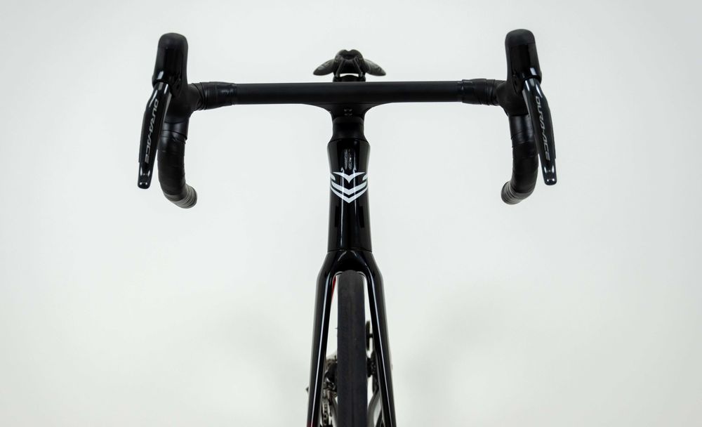 Nowy rower szosowy SENSA GIULIA SUPREMO Shimano 105 Di2