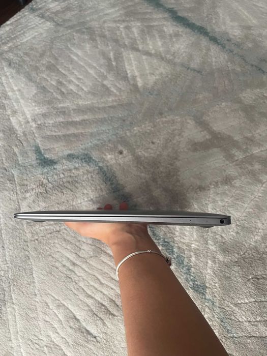 MacBook Retina 12" Early 2015 | 8GB RAM | 500GB SSD