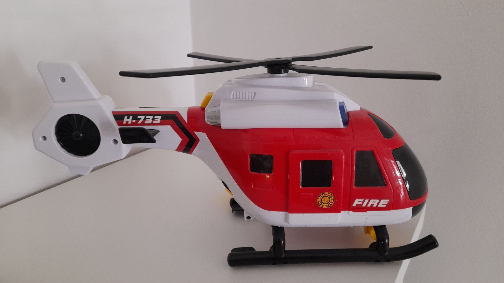 Helikopter na baterie