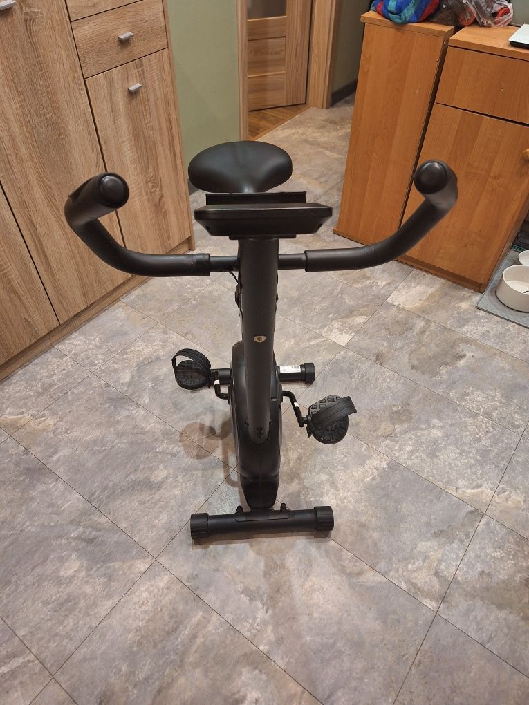 Rower stacjonarny Zipro One S – jak nowy