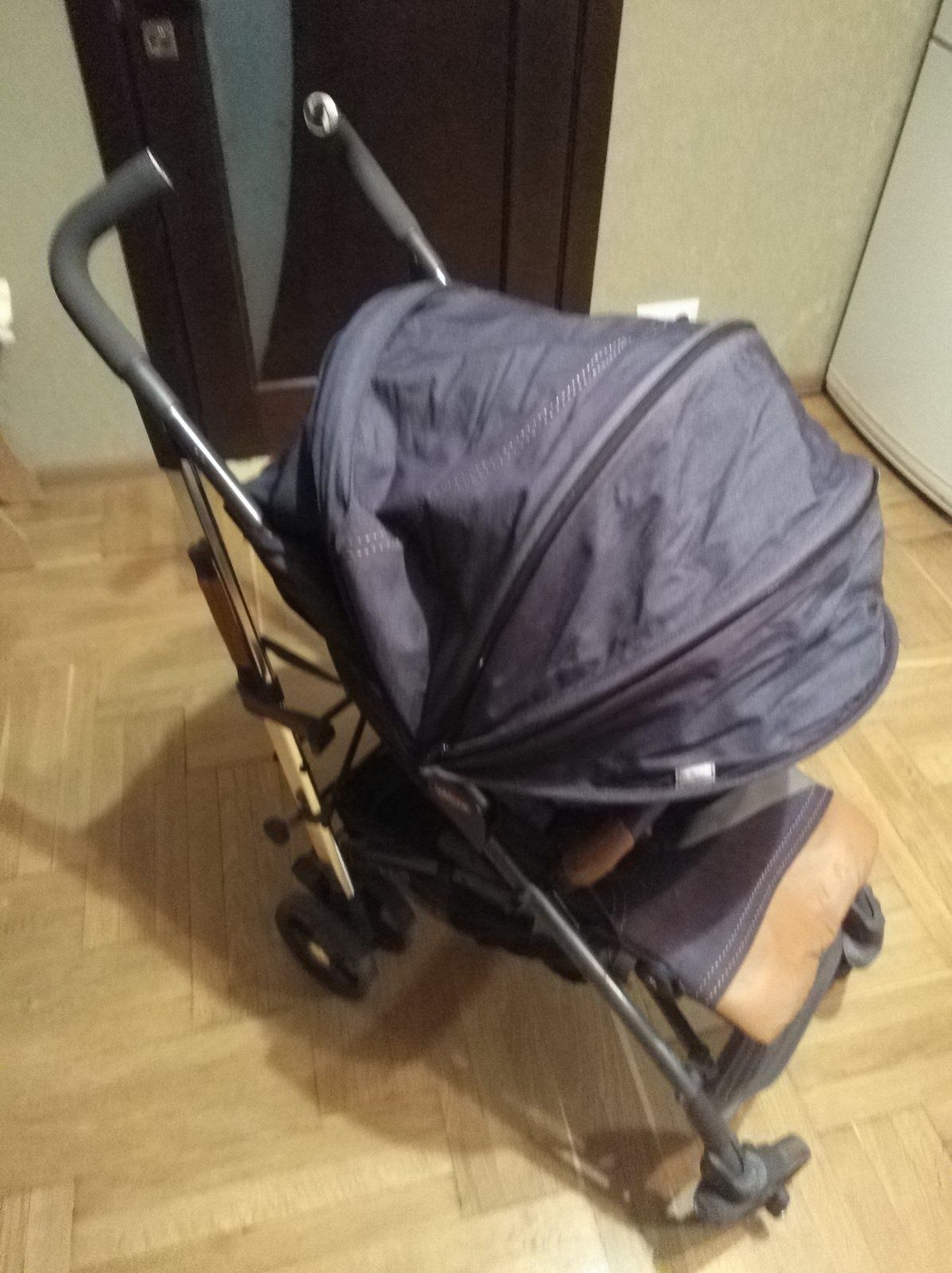 Прогулянкова коляска chicco lite way