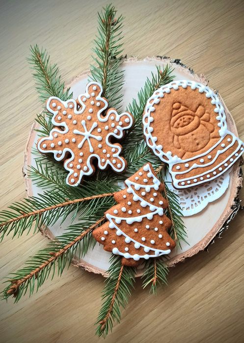 Domowe, naturalne, świąteczne pierniczki