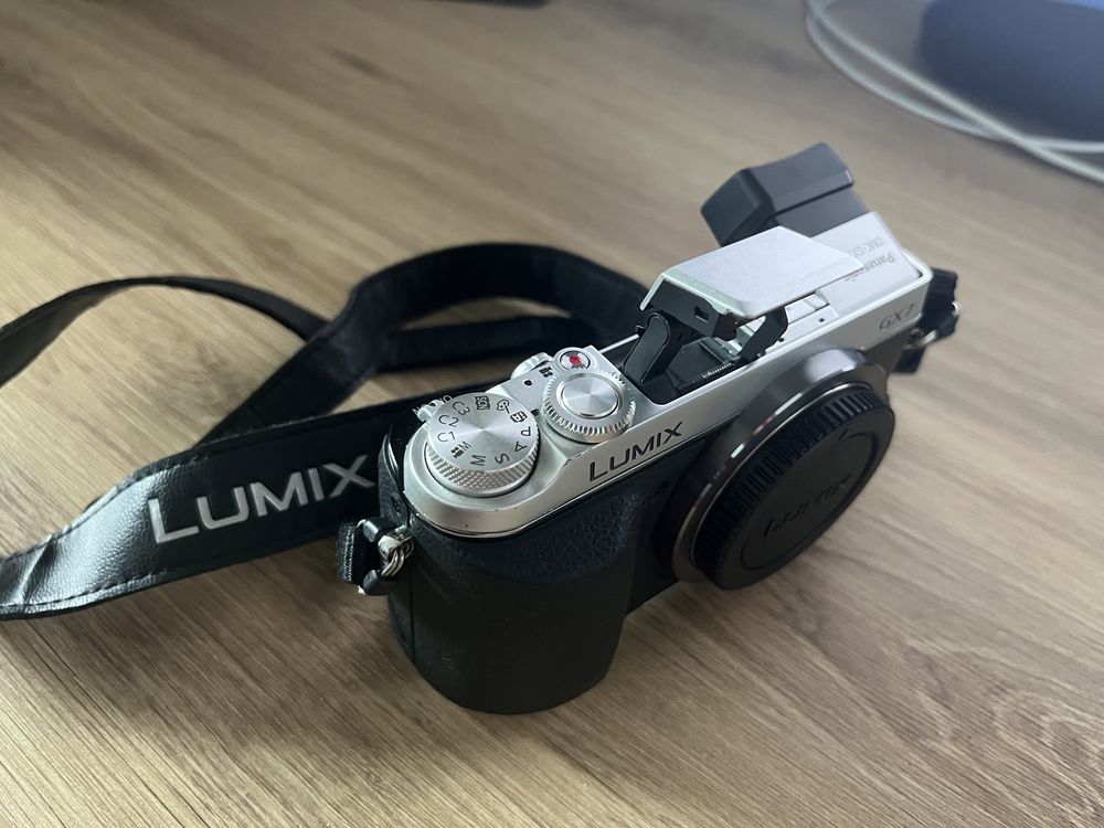 Panasonic Lumix DMC-GX7 BODY bogaty zestaw