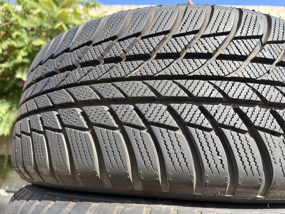 215/55 r17 Bridgestone Blizzak LM001 Резина зимняя 95%