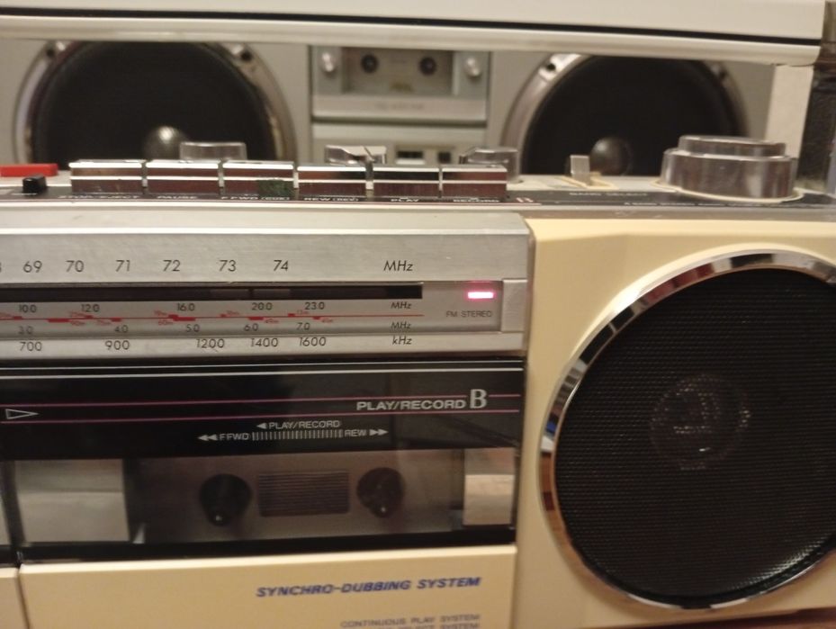 Магнитофон Sanyo M-W15k.