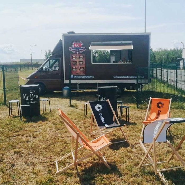 food truck - gotowy do pracy - marka - burger