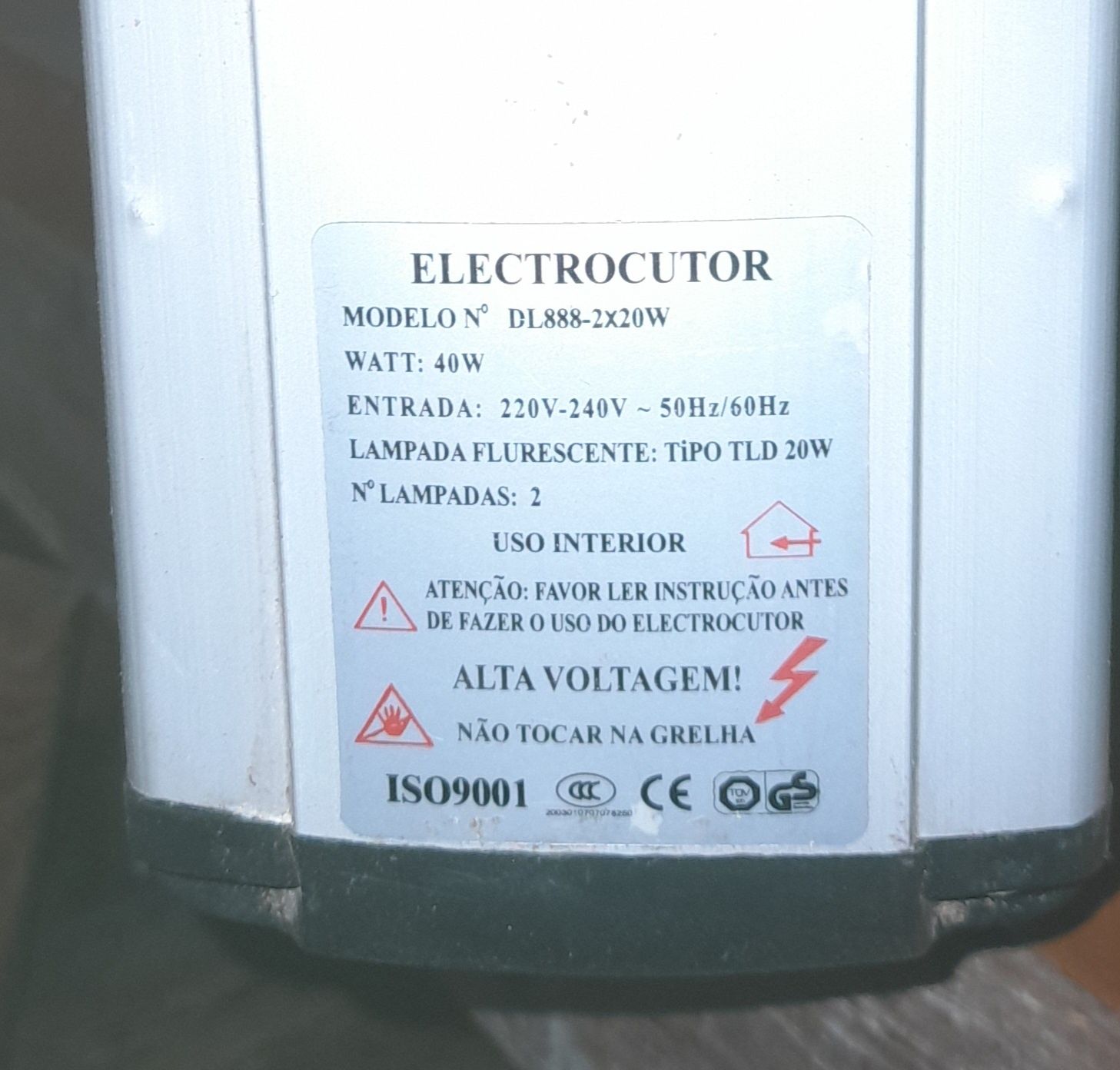 Insectocutor elétrico 60x40