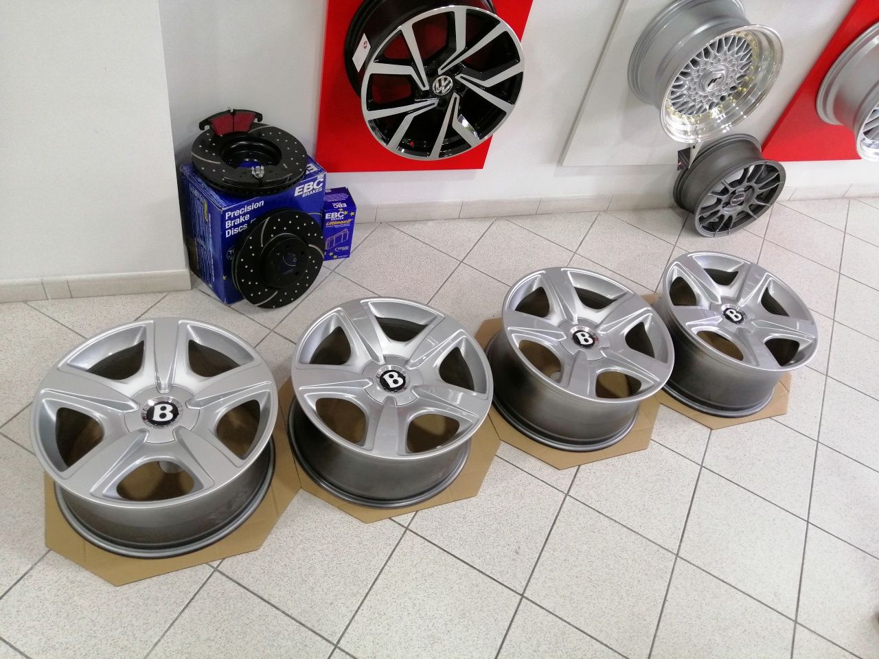 Jantes Bentley GT Continental 19 X 9J Et41 5x112 Cb57.1