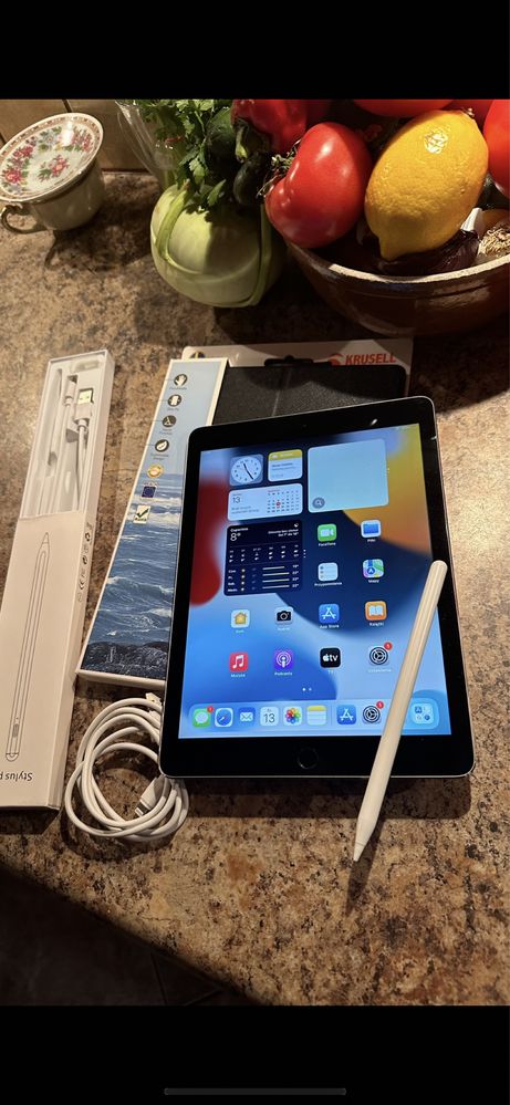 Tablet iPad Apple Retina - TOUCH ID - PROCREATE
