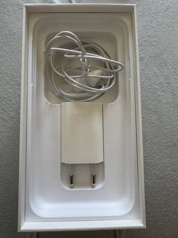 Iphone xr 64gb czerwony