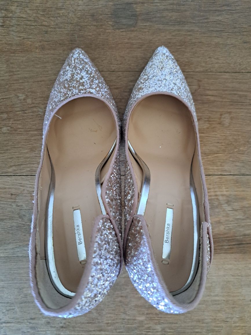 Buty damskie szpilki Bershka 37