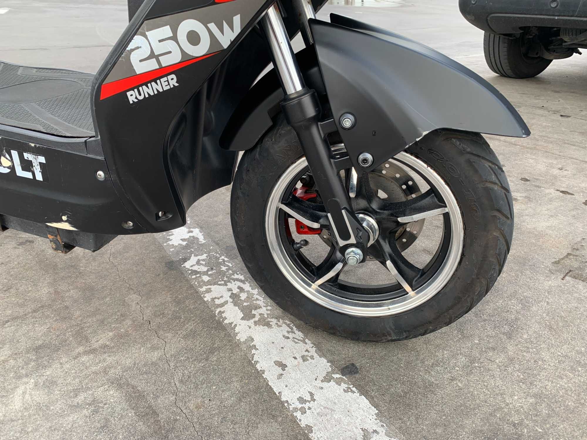 Moto Elétrica Não Precisa ter Carta de Condução