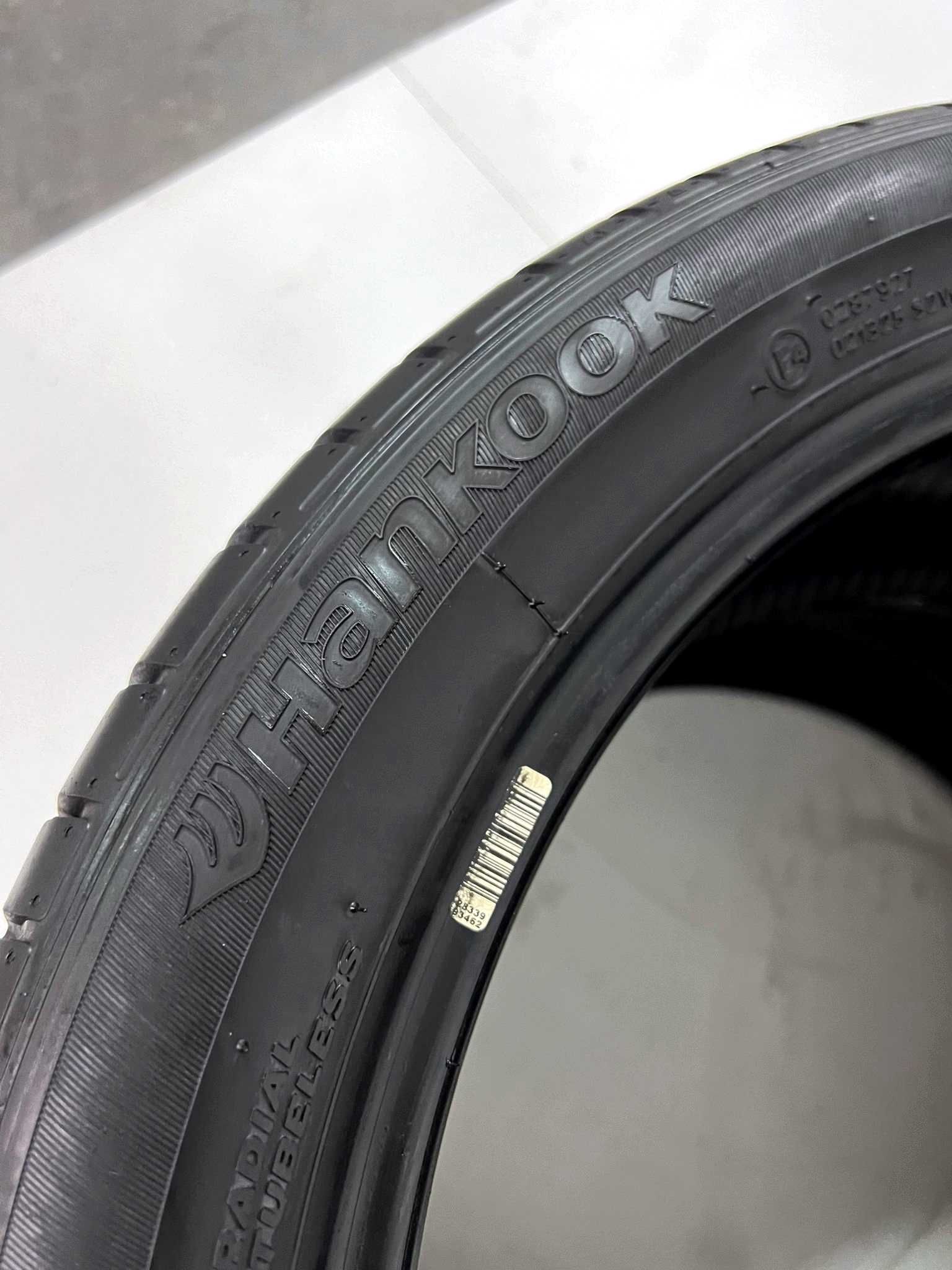Pneus Hankook Vnetus S1 Evo2 - 225/45/18 - Como NOVOS
