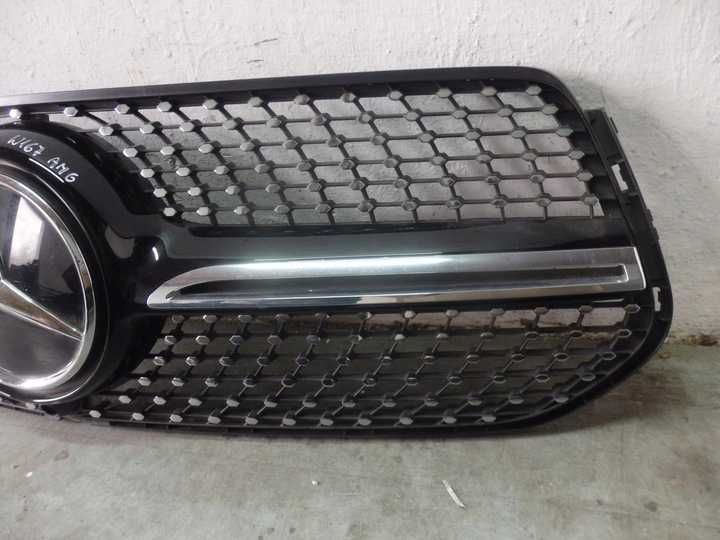 MERCEDES W167 решітка A1678886000