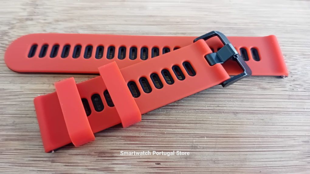 Bracelete 22mm em silicone (Nova) Vermelha e Preta