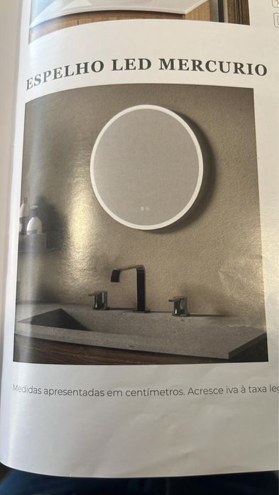 Movel e espelho de casa de banho NOVOS