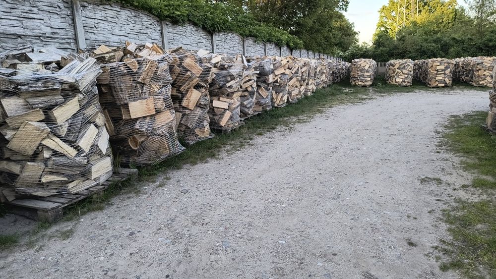 drewno  kominkowe sezonowane