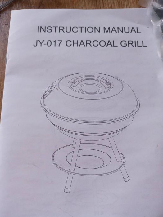 Grill węglowy, z pokrywką