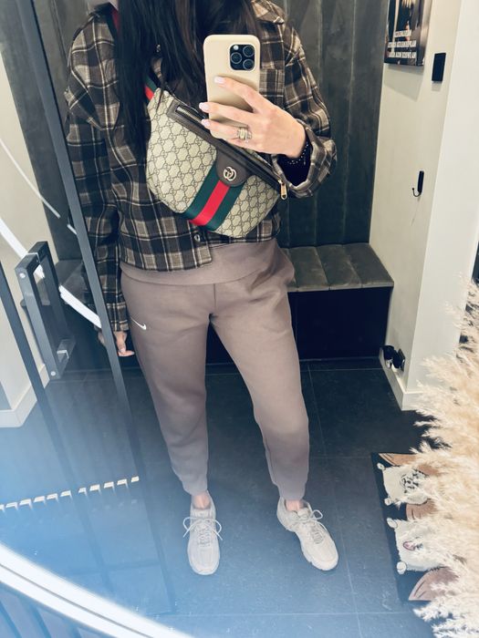 Saszetka nerka Gucci