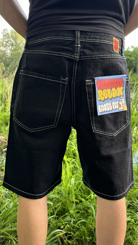 Шорти Empyre Black White 28,30,32,34 з білою ниткою