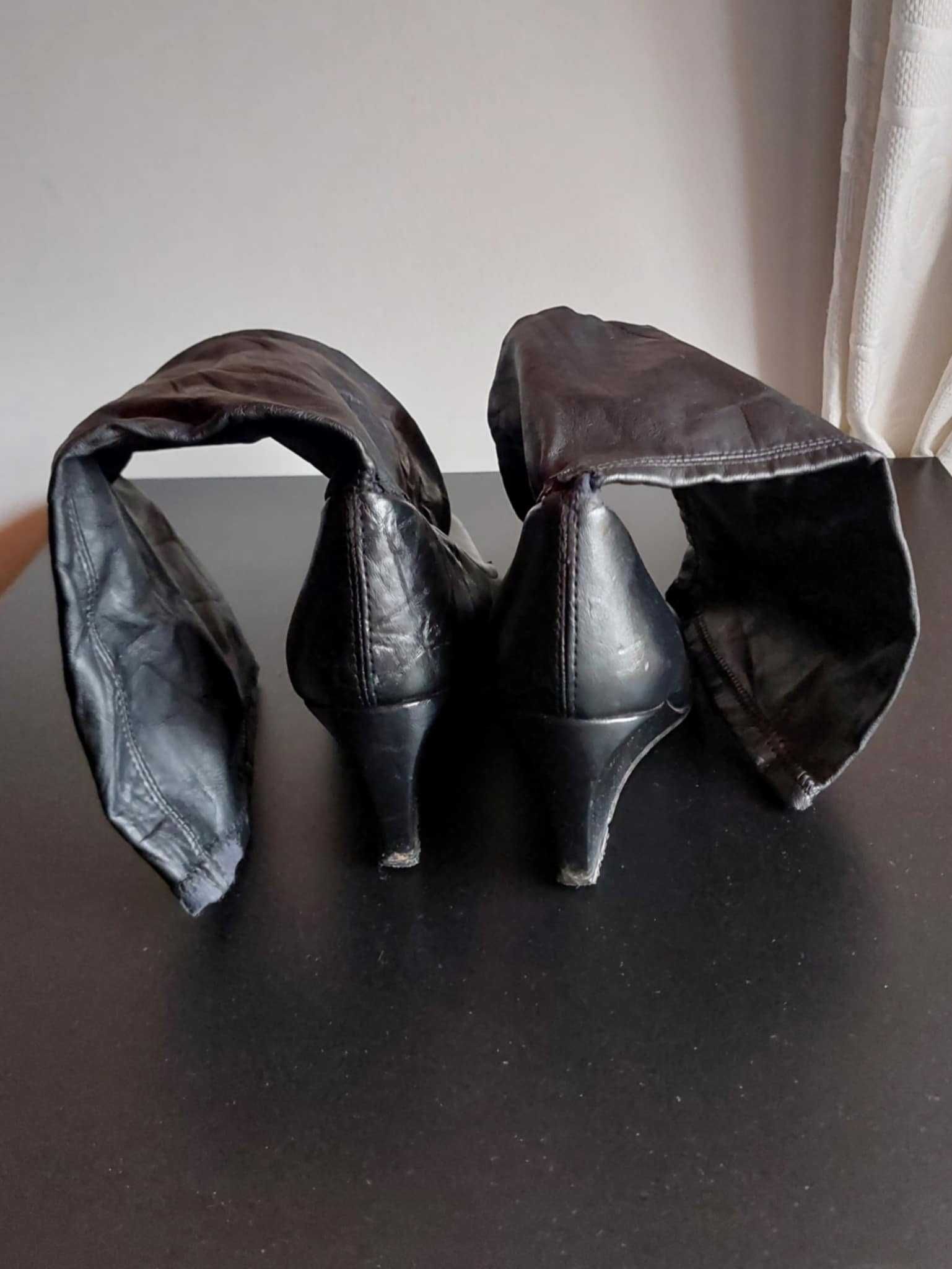 Botas 34 Cano Alto Pretas