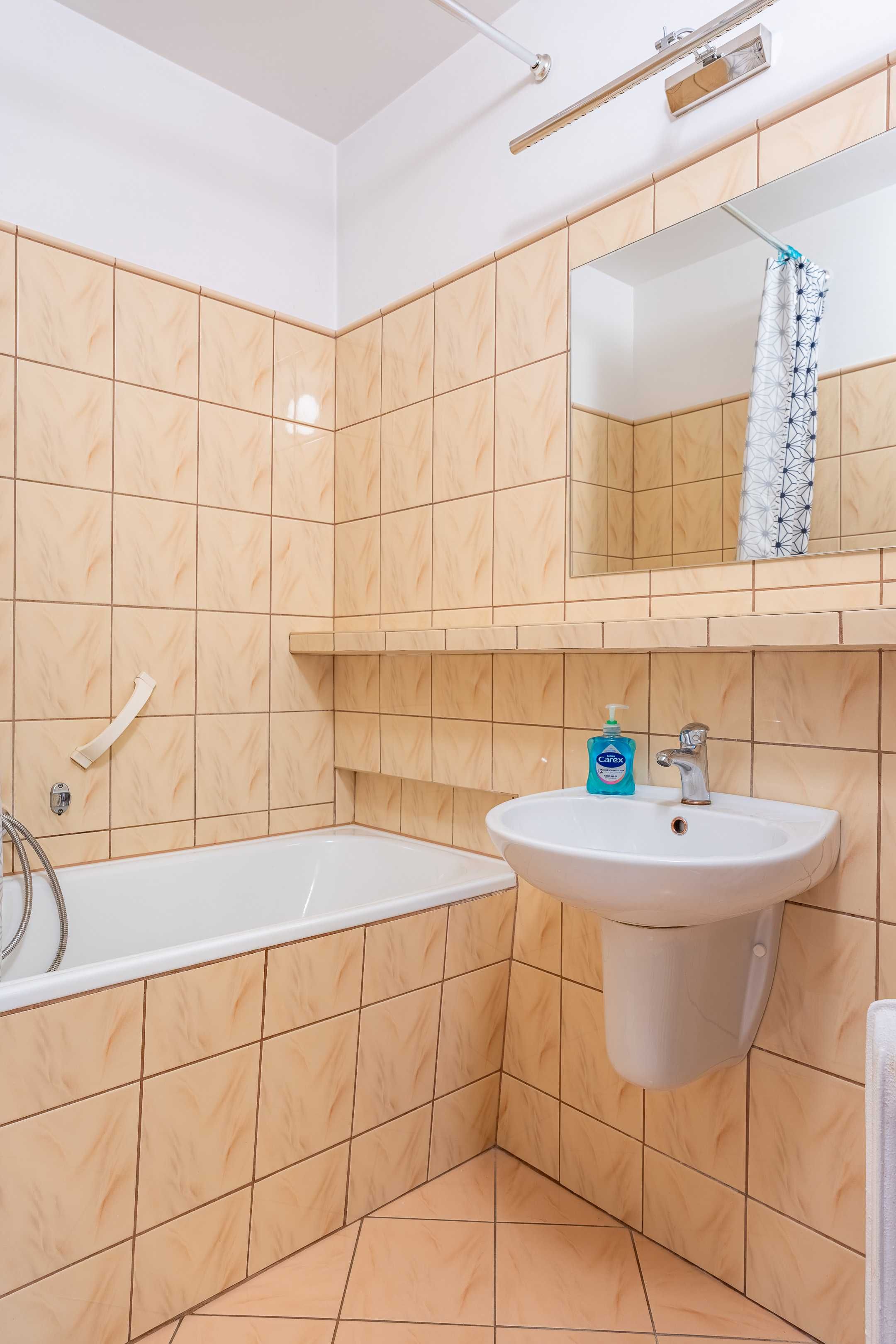 Apartament Wiosenny Kłodzko dla 2 osób. Noclegi w górach