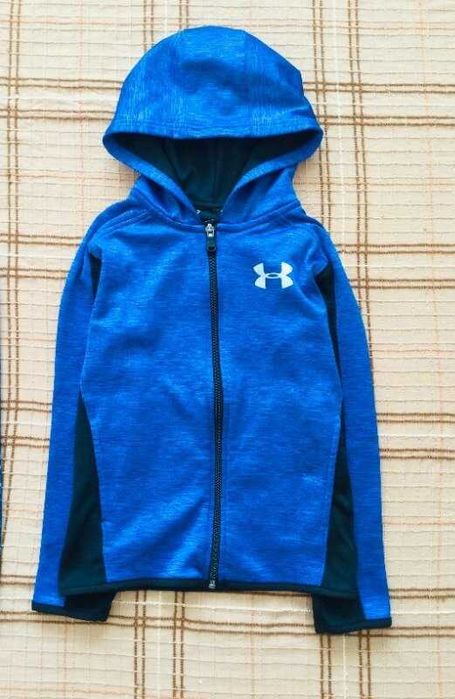 7 рок. Under Armor професійне утеплене Худі dry fit. Толстовка.