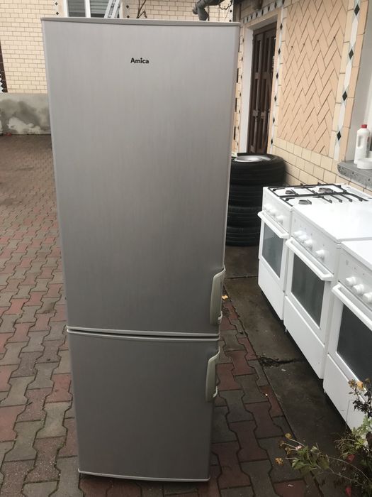 Холодильник хороший стан привезені з Німеччини