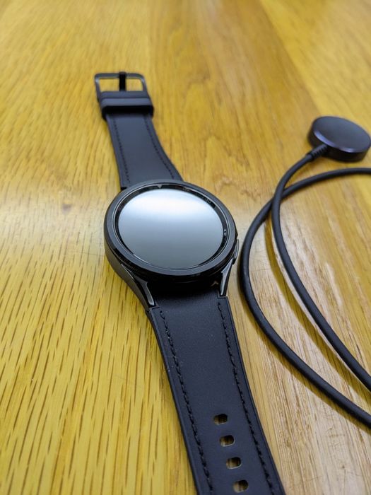 Samsung Galaxy watch 6 R950  43mm jak nowy