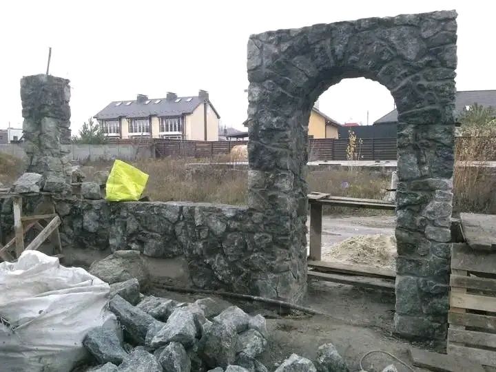 Каменщік, якісна кладка