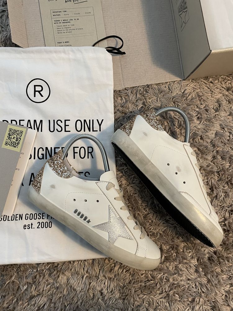 Golden goose superstar