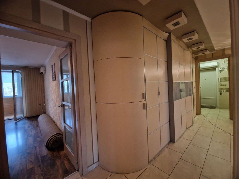 3 комнатная квартира Таирова Королева/Панорама Рынок киевский ГАЗ