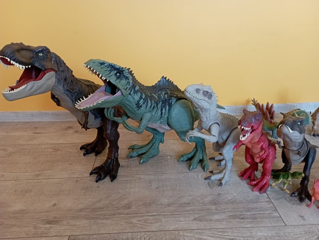 Dinozaury Mattel XXL oraz inne 41sztuk