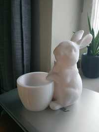 Горщик або статуетка зайчик,кролик, великодній декор, на Паску, заєць