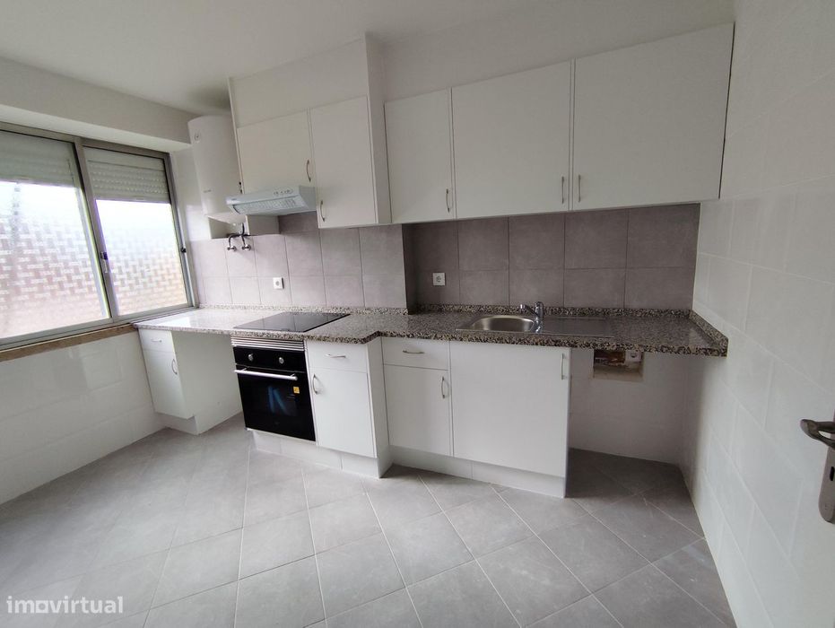 T3 remodelado, centro Algés