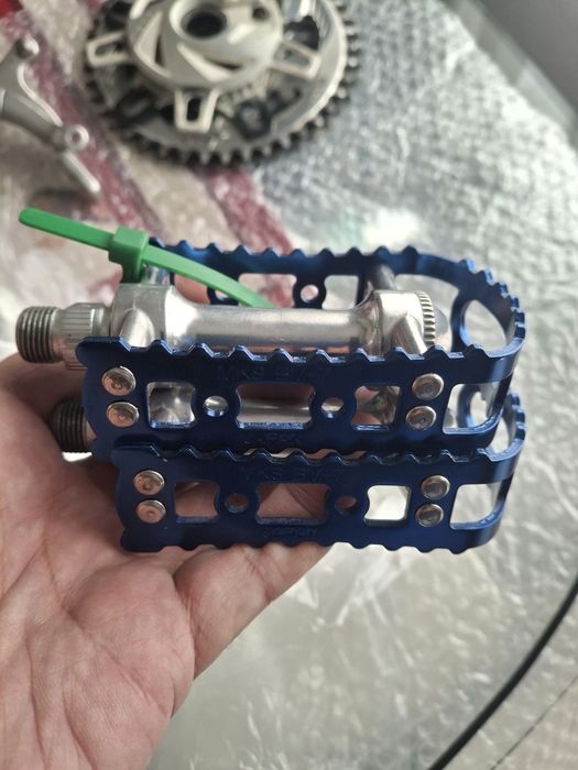 Material Bmx Oldschool é Mid School