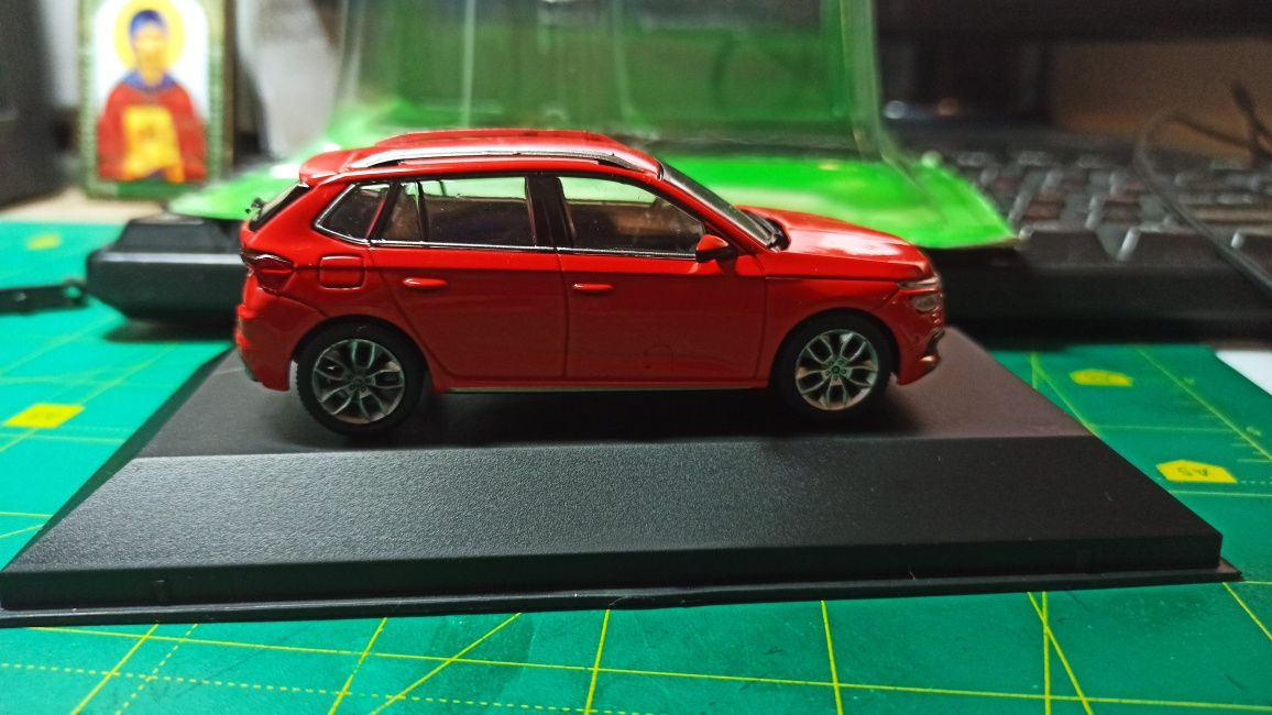 Продам Skoda Kamiq 1/43