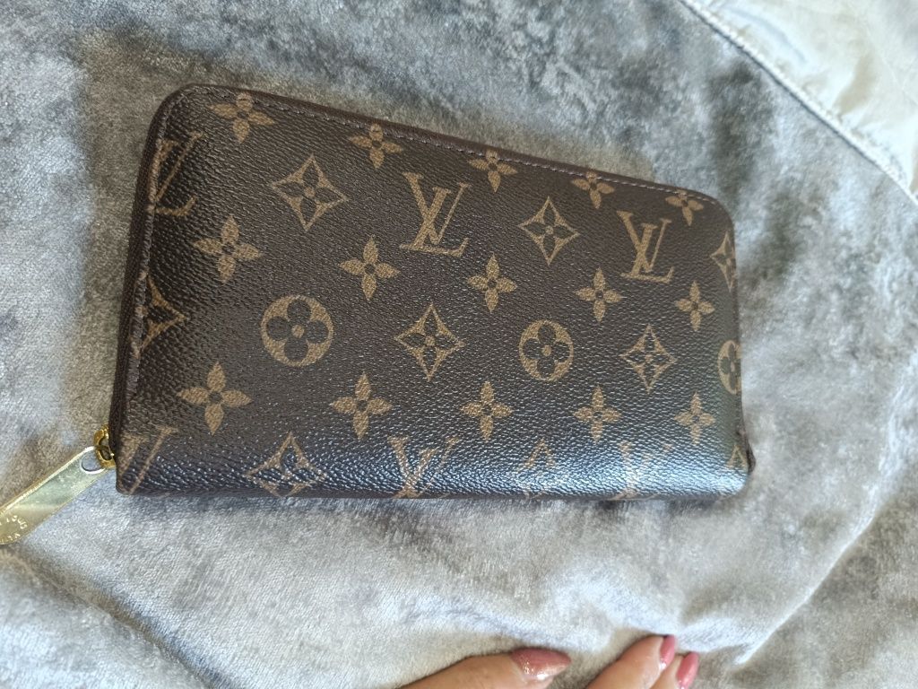 Duży portfel Louis Vuitton