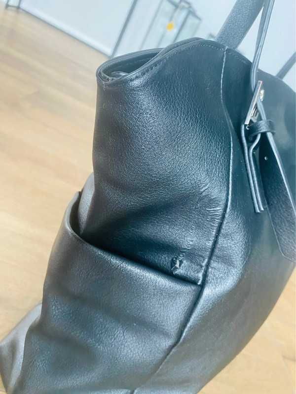 Czarna klasyczna elegancka torebka torba duża mieści a4 jesienna