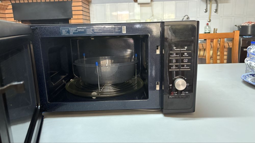 Vendo microondas SAMSUNG 28L