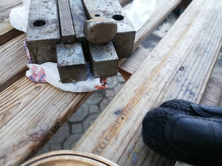 Продам гаражний замок.