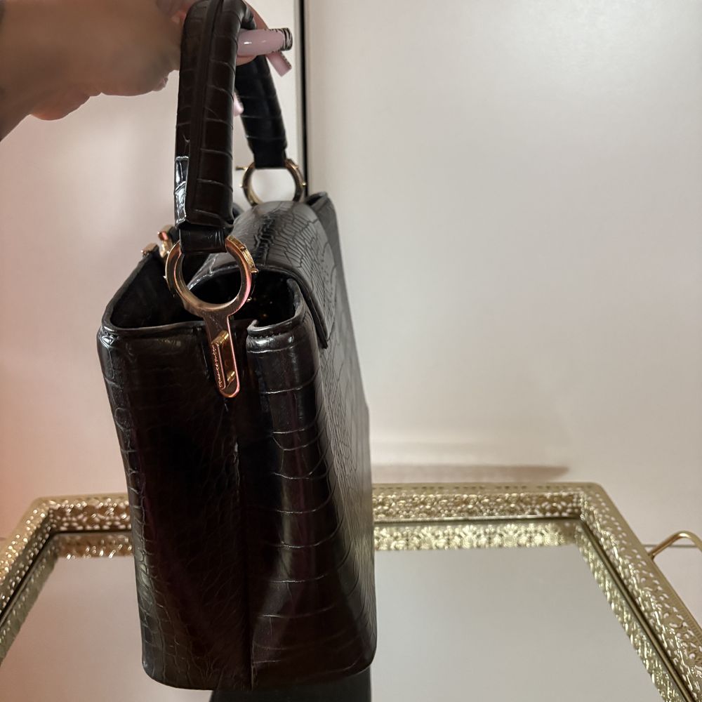 Louis vuitton torebka czarna kuferek lv