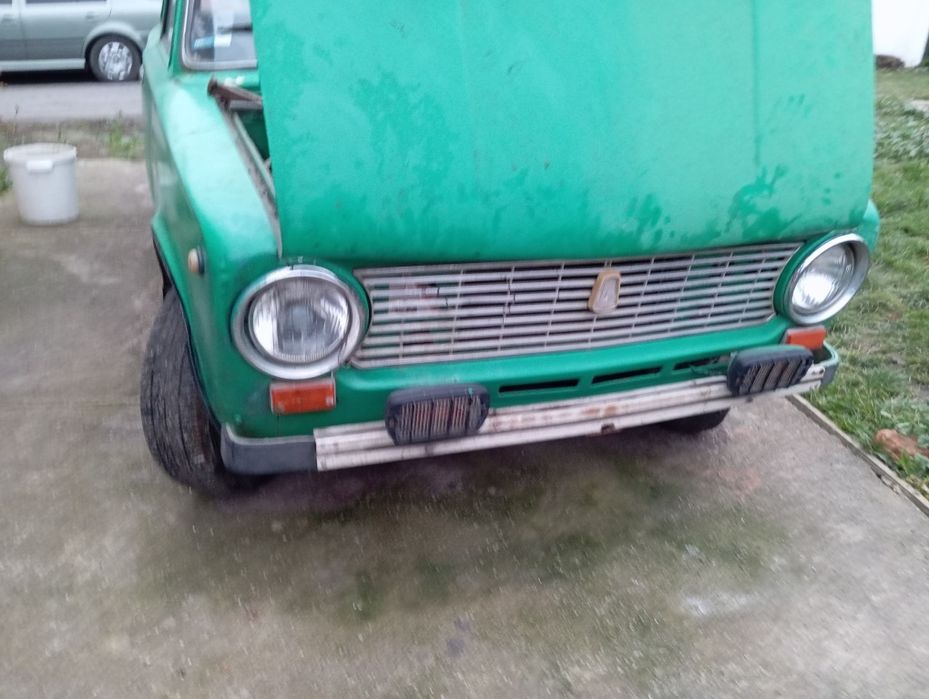 Продам копейку на повному ходу робити нічого не потрібно