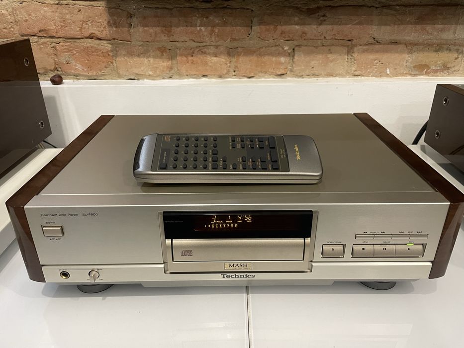 Technics SL-P900 CD w pięknym stanie + pilot