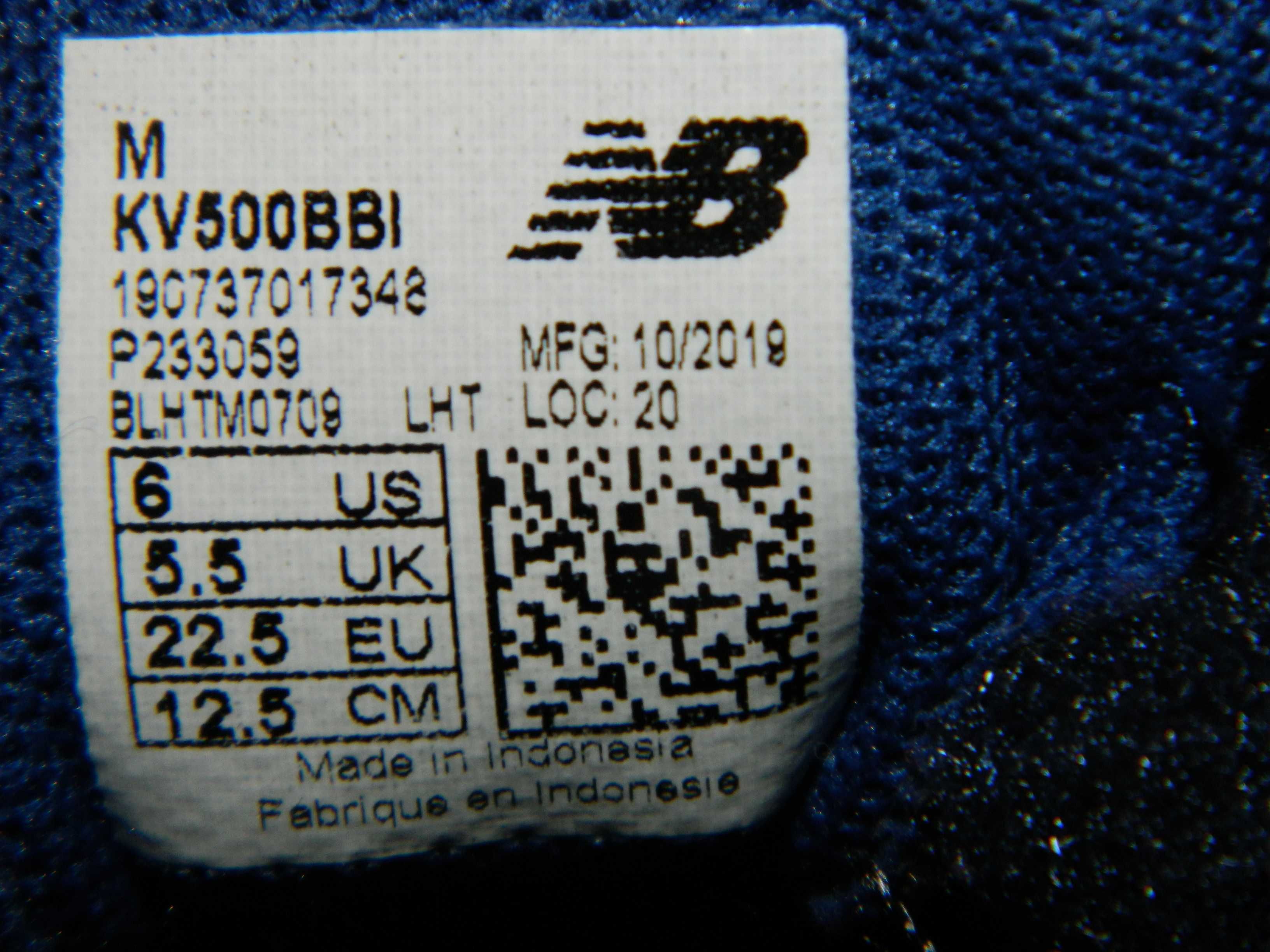 Кроссовки New balance оригинал размер22,5 по факту стелька 13 -13,5см.