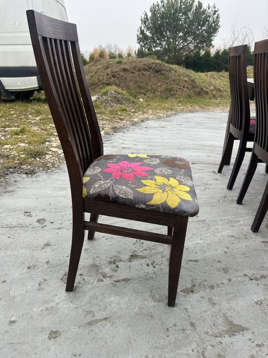 Stoł drewniany komplet