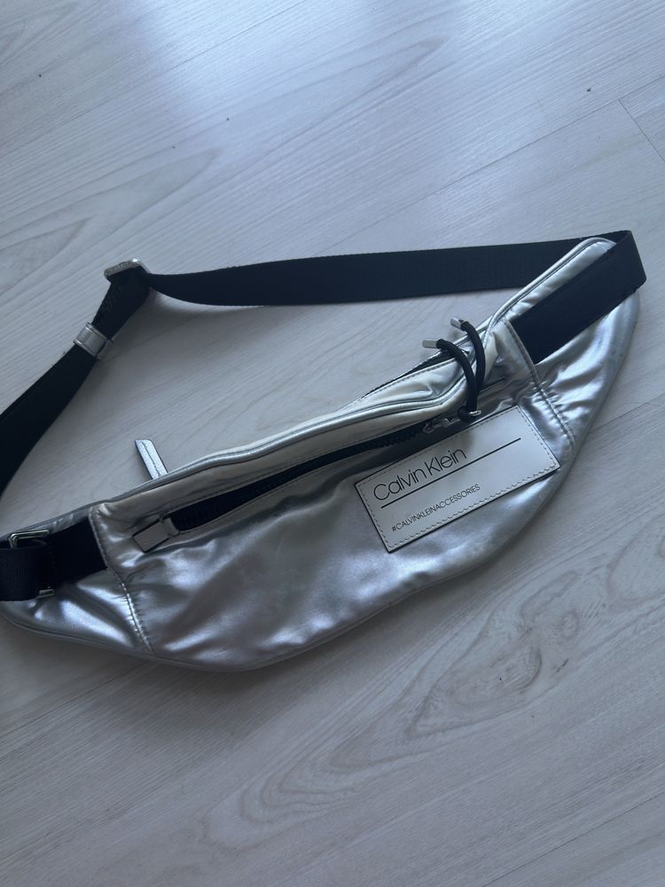 Nerka srebrna calvin klein