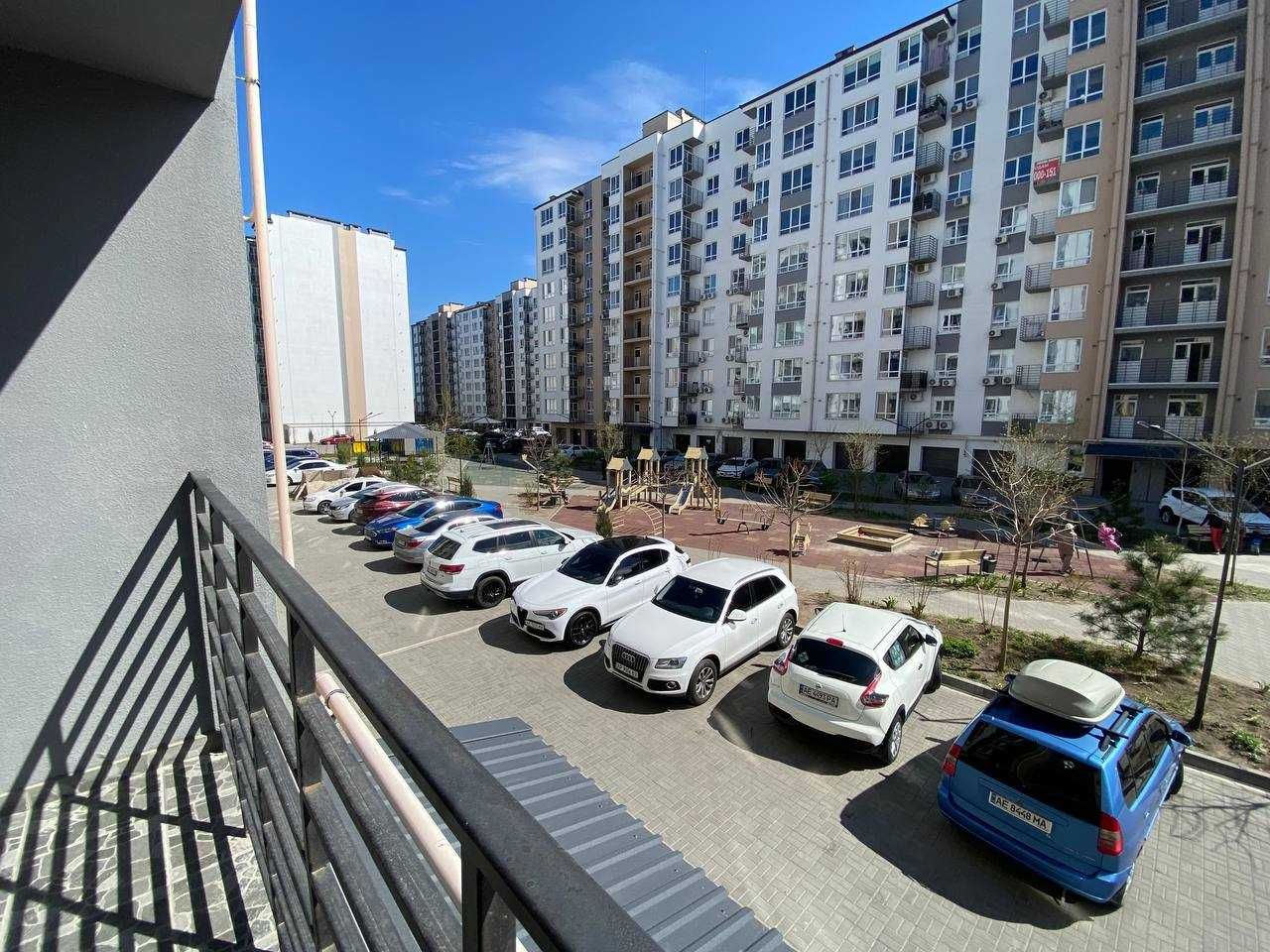 Продам 2 квартиры под объединение ЖК Днепровская Брама 2 секция 3