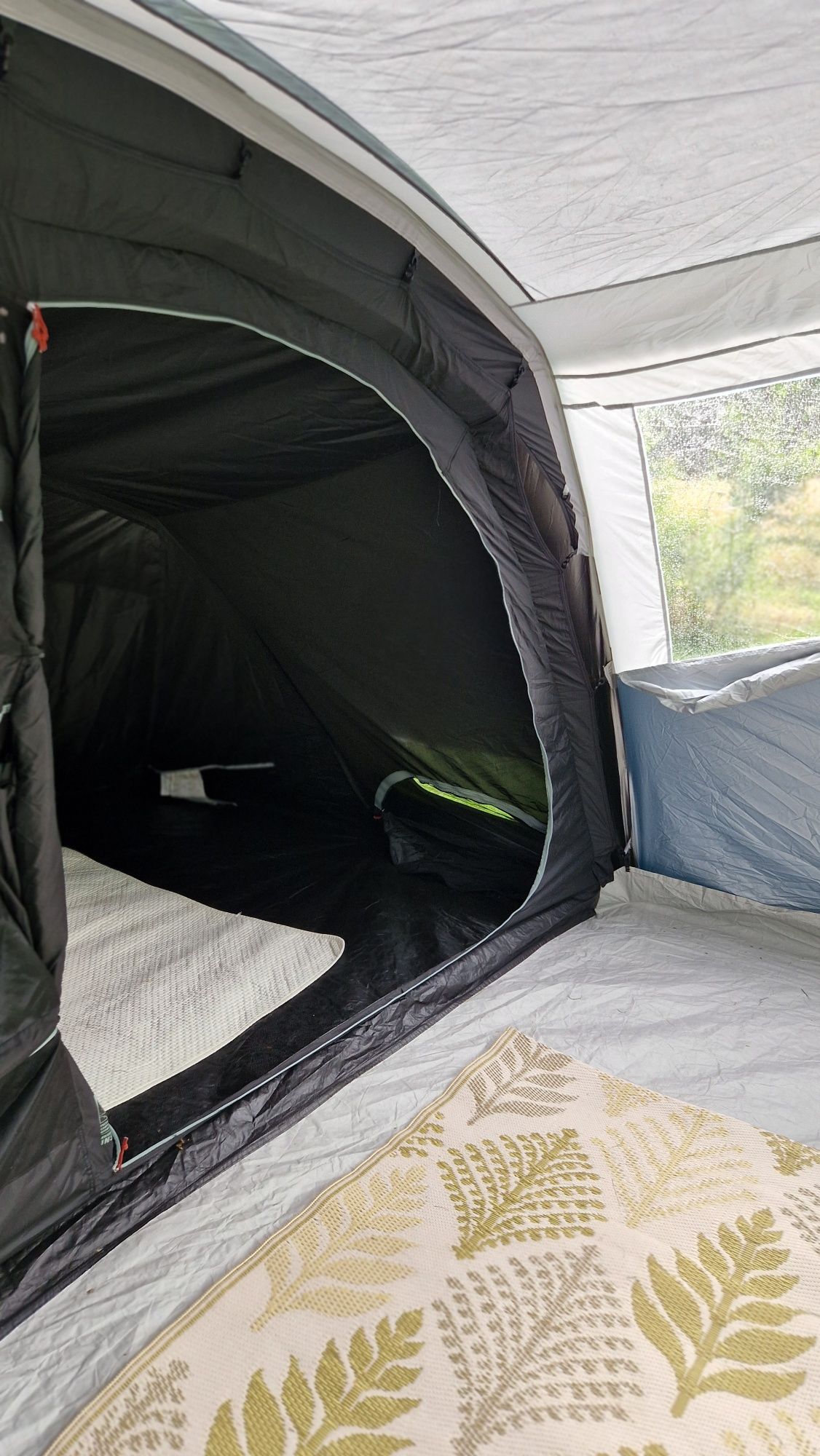 Namiot kempingowy Quechua Arpenaz 5.2 F&B -5-osobowy, -2 sypialnie