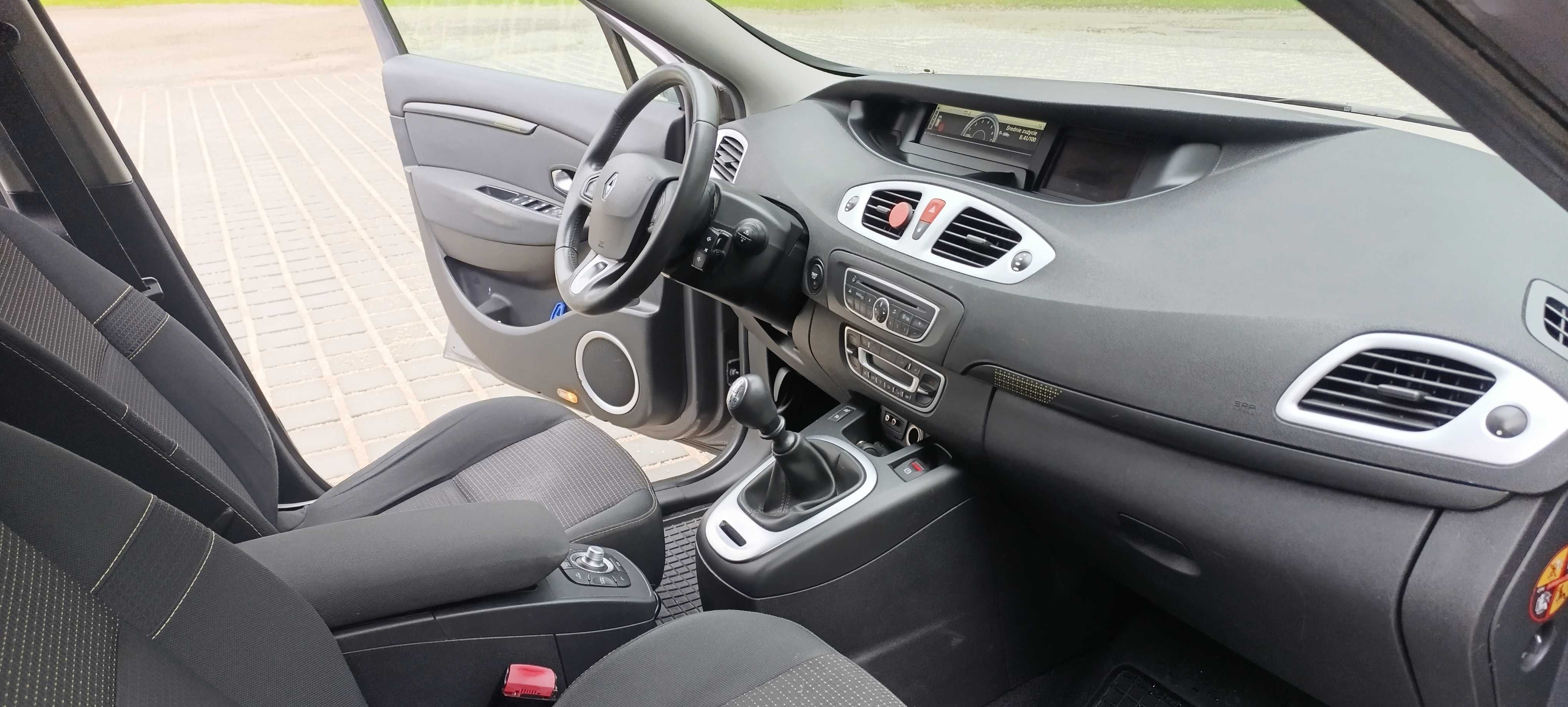 Renault Scenic 1.6 16v, Nawigacja, Klimatronik, Hak, Niski Przebieg